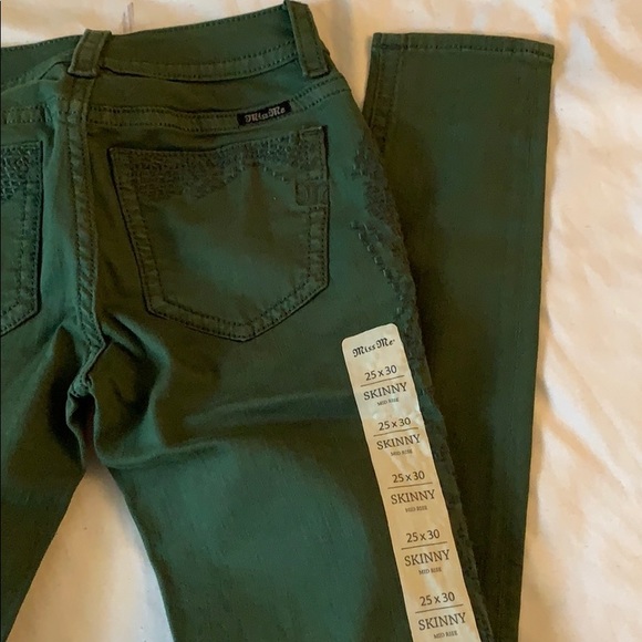 NWT!!✨ Green Miss Me Jeans 💚 - Picture 7 of 8